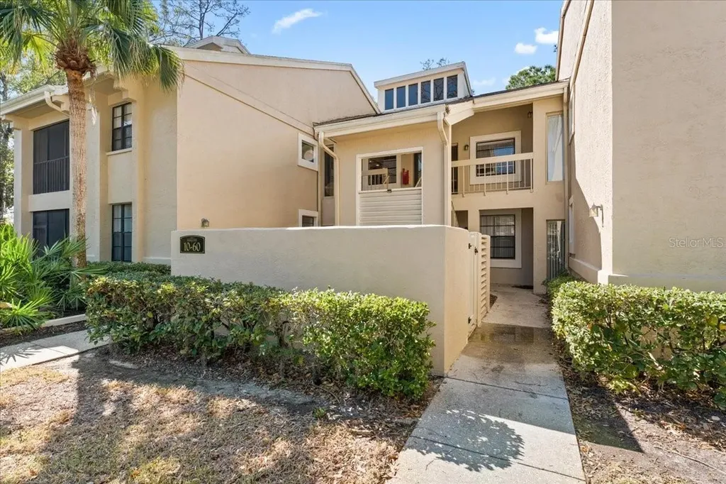 40 Shamrock Way Oldsmar FL 34677