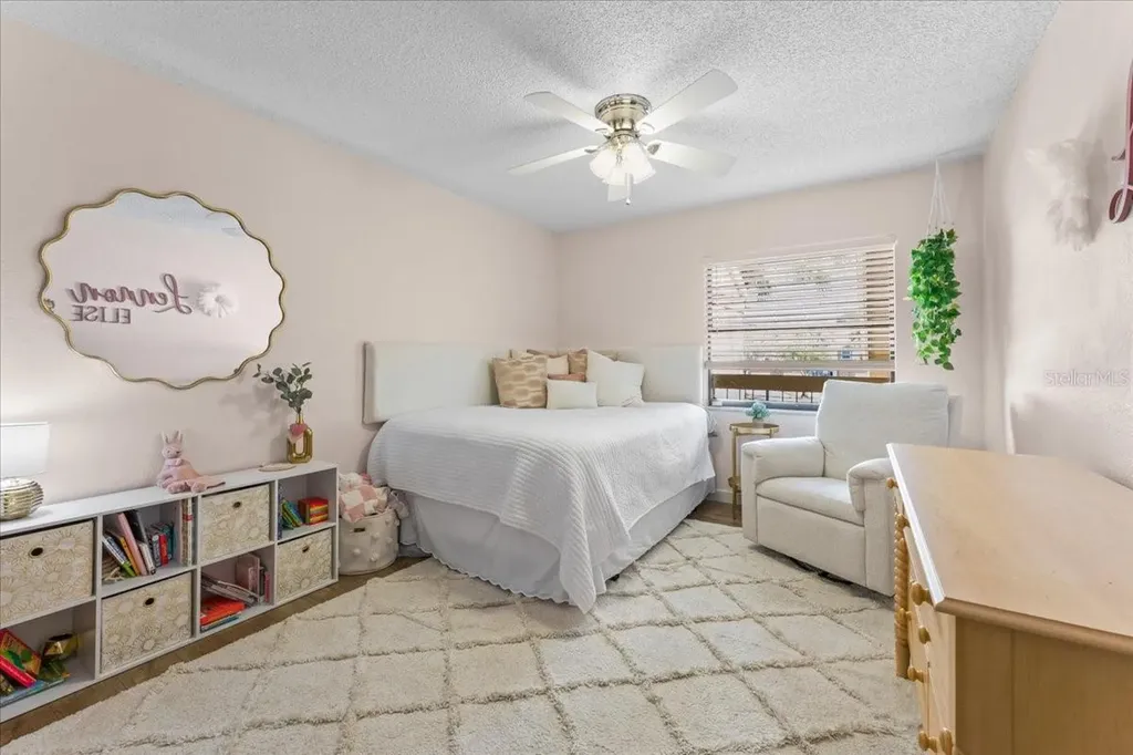 40 Shamrock Way Oldsmar FL 34677