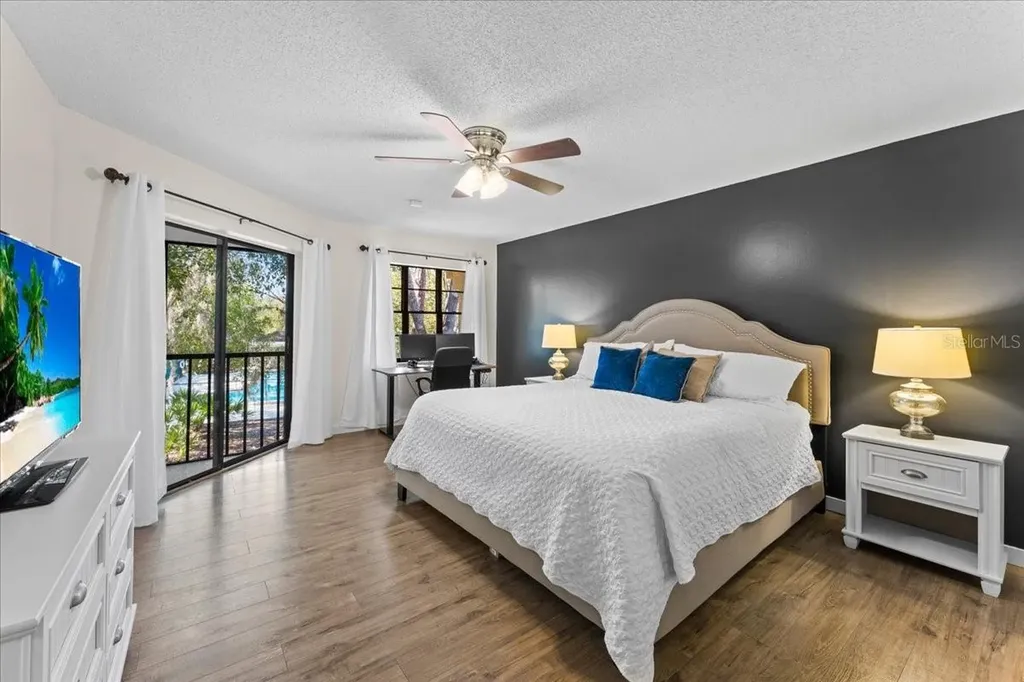 40 Shamrock Way Oldsmar FL 34677