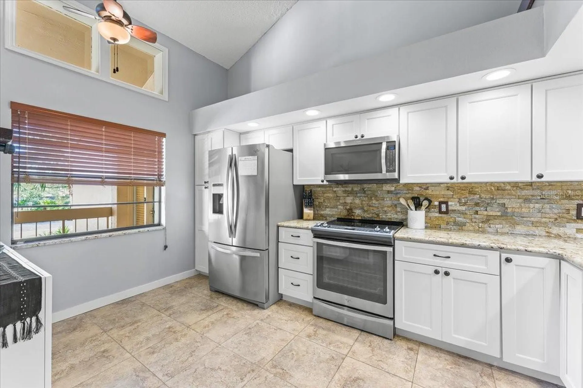 40 Shamrock Way Oldsmar FL 34677