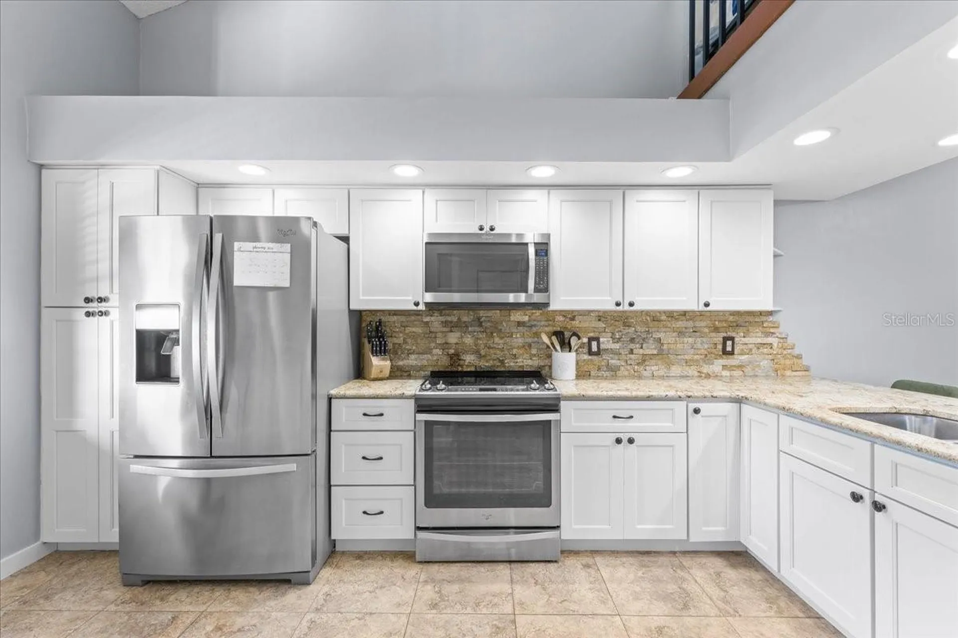 40 Shamrock Way Oldsmar FL 34677
