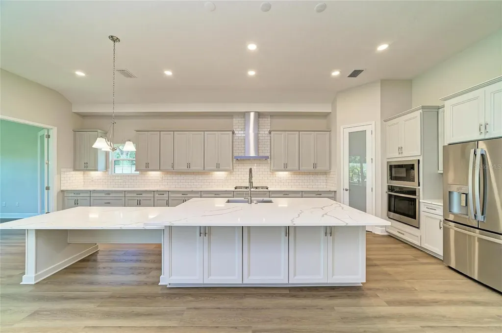 4636 Cedar Fog Ct Drive Valrico FL 33596