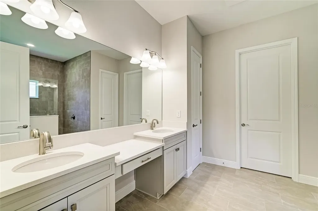 4636 Cedar Fog Ct Drive Valrico FL 33596