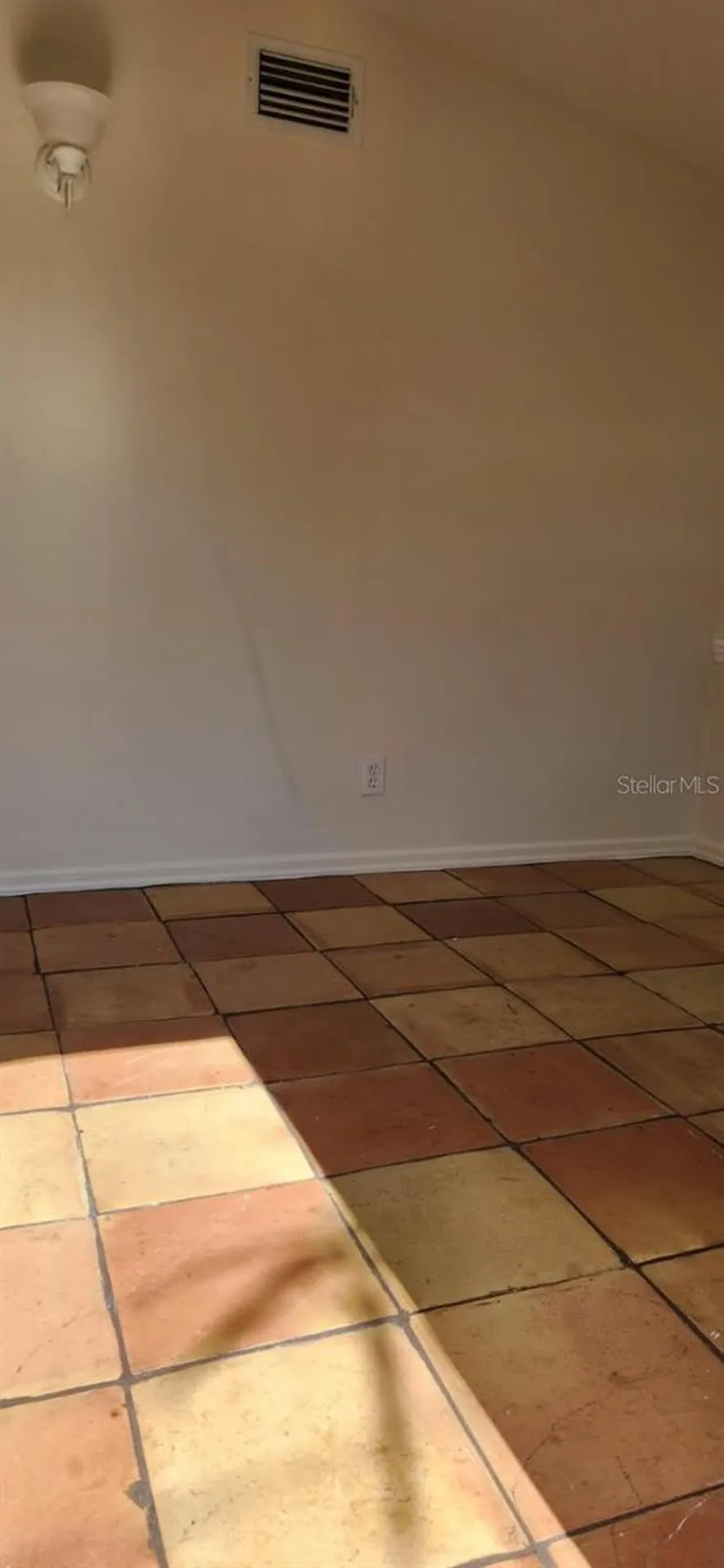 219 24th Street W Bradenton FL 34205
