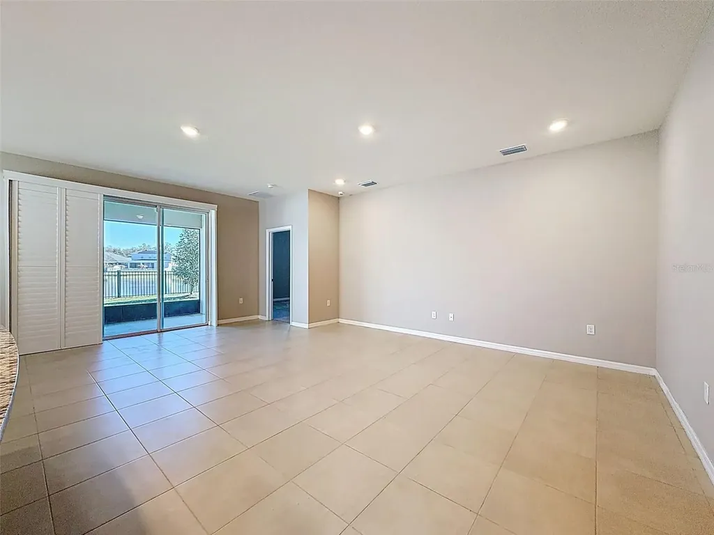 16619 Mooner Plank Circle Wimauma FL 33598
