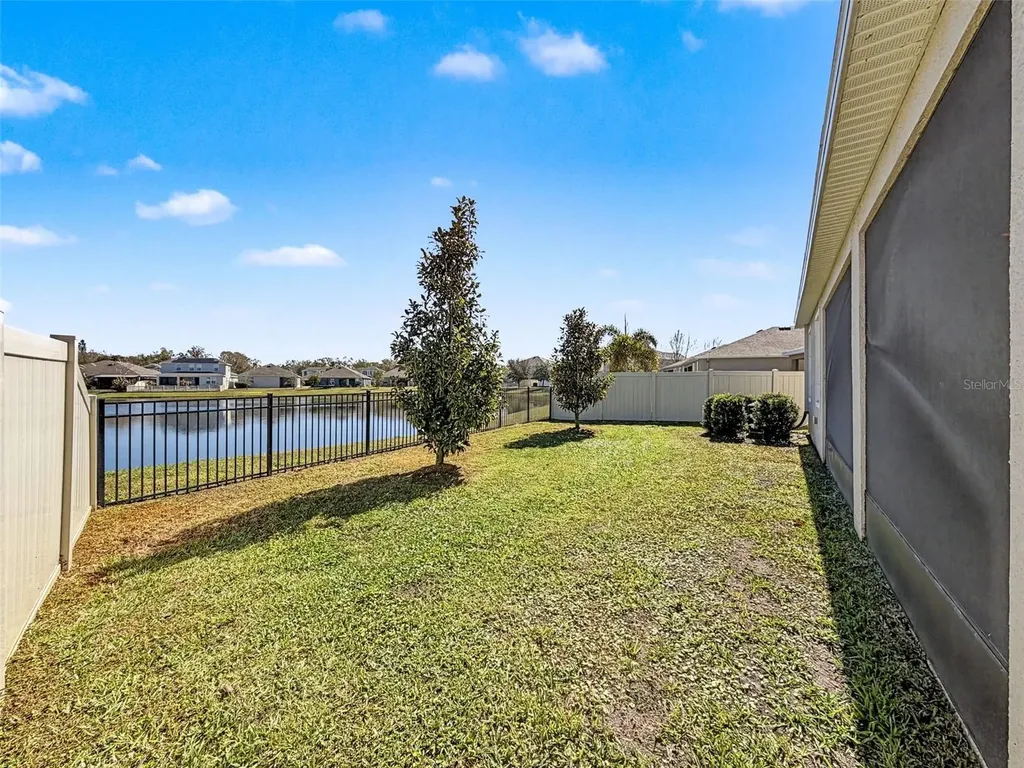 16619 Mooner Plank Circle Wimauma FL 33598