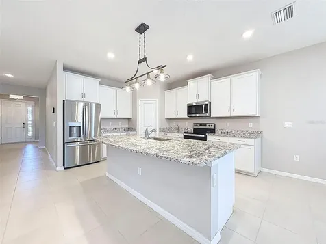 16619 Mooner Plank Circle Wimauma FL 33598
