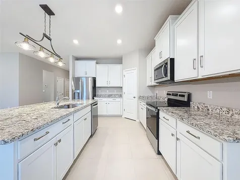 16619 Mooner Plank Circle Wimauma FL 33598