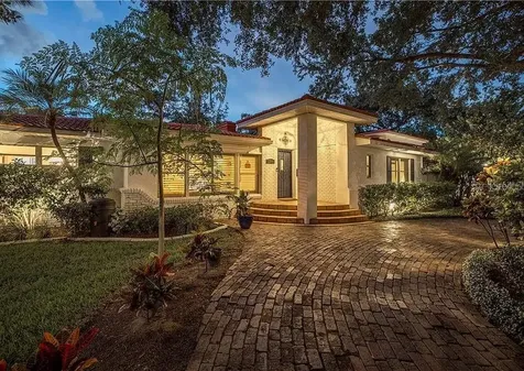 2200 2nd Street N St Petersburg FL 33704