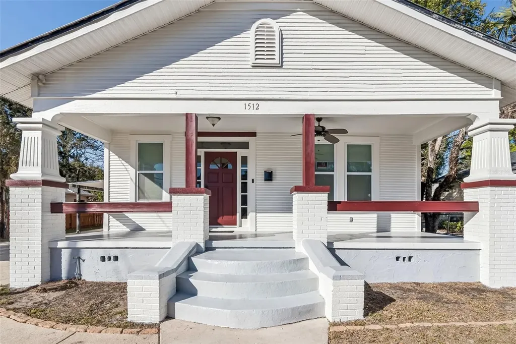 1512 26th Avenue E Tampa FL 33605