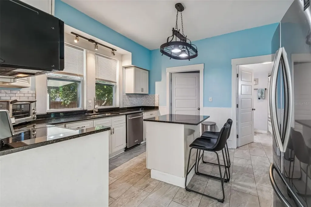 1512 26th Avenue E Tampa FL 33605