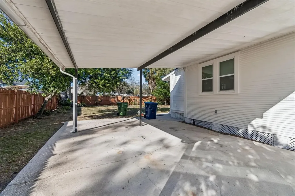 1512 26th Avenue E Tampa FL 33605