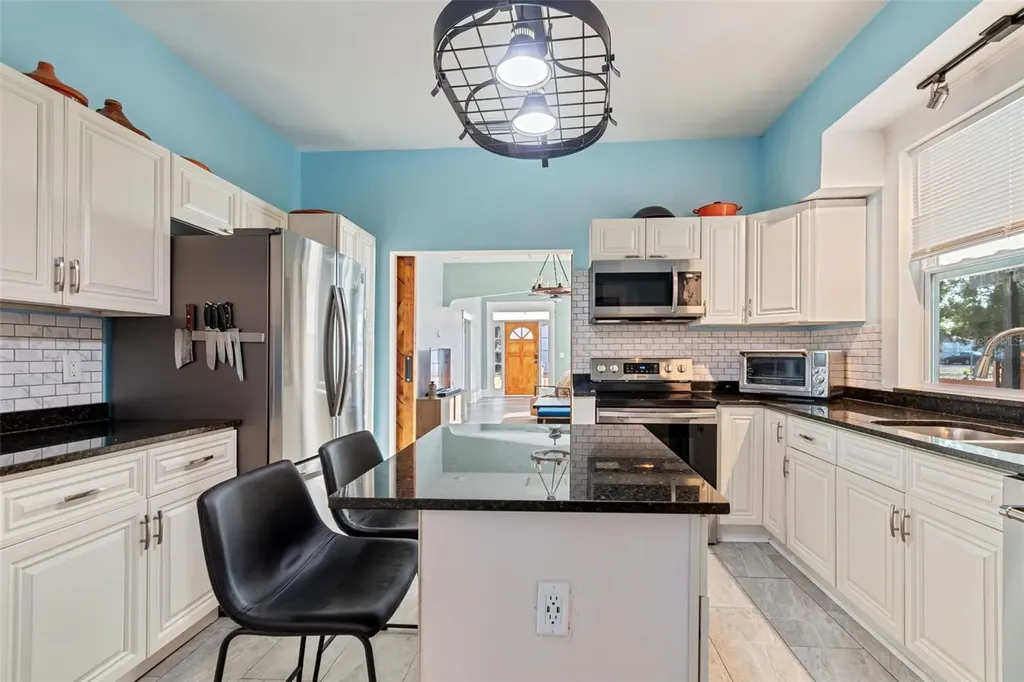1512 26th Avenue E Tampa FL 33605