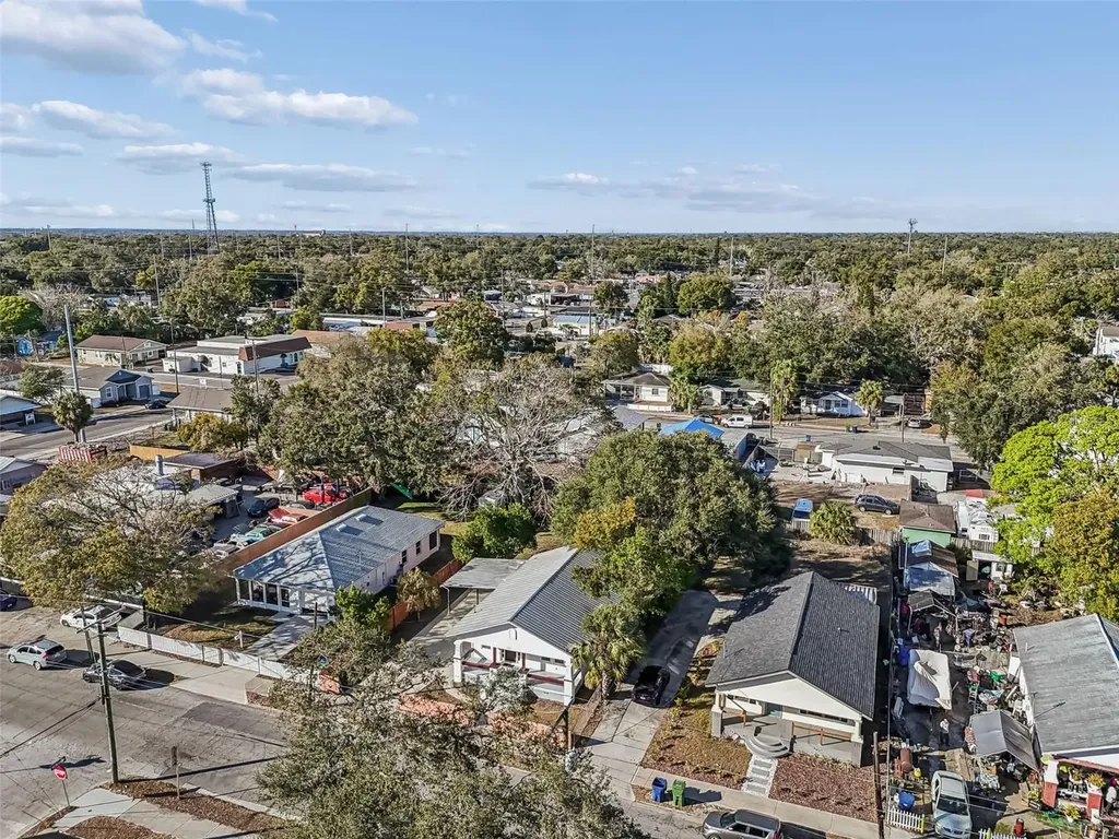 1512 26th Avenue E Tampa FL 33605