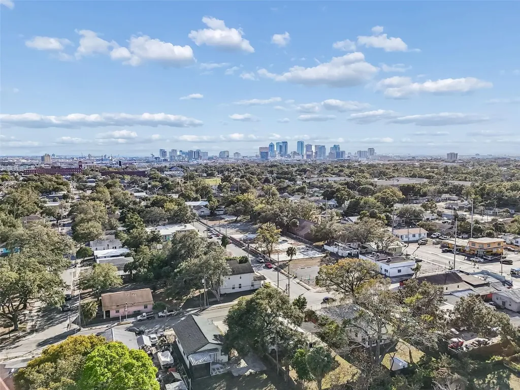 1512 26th Avenue E Tampa FL 33605