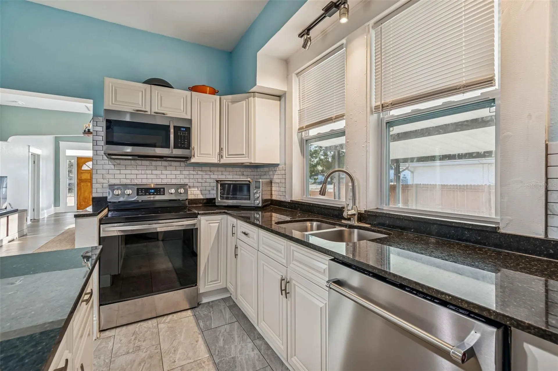 1512 26th Avenue E Tampa FL 33605