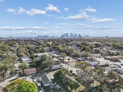 1512 26th Avenue E Tampa FL 33605