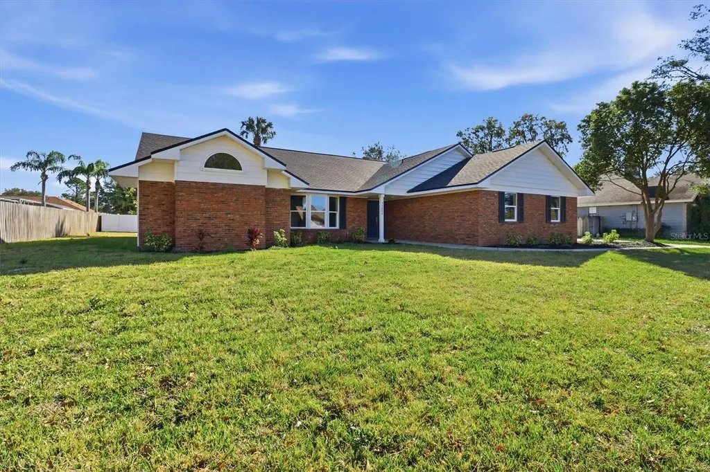 33608 Overton Drive Leesburg FL 34788