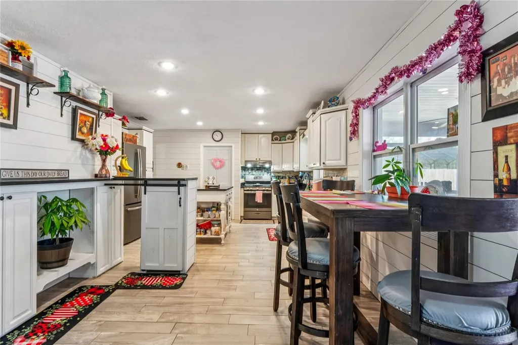 1410 Viola Drive Brandon FL 33511
