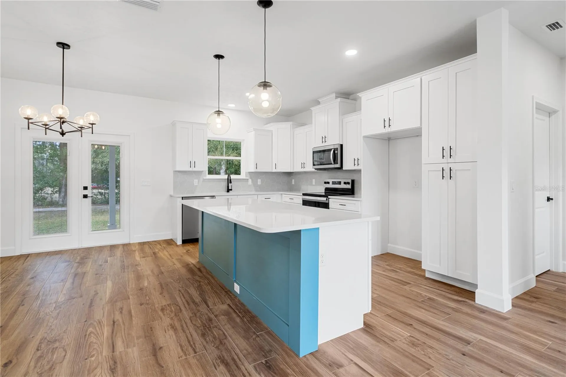 601 Fisher Drive Bronson FL 32621