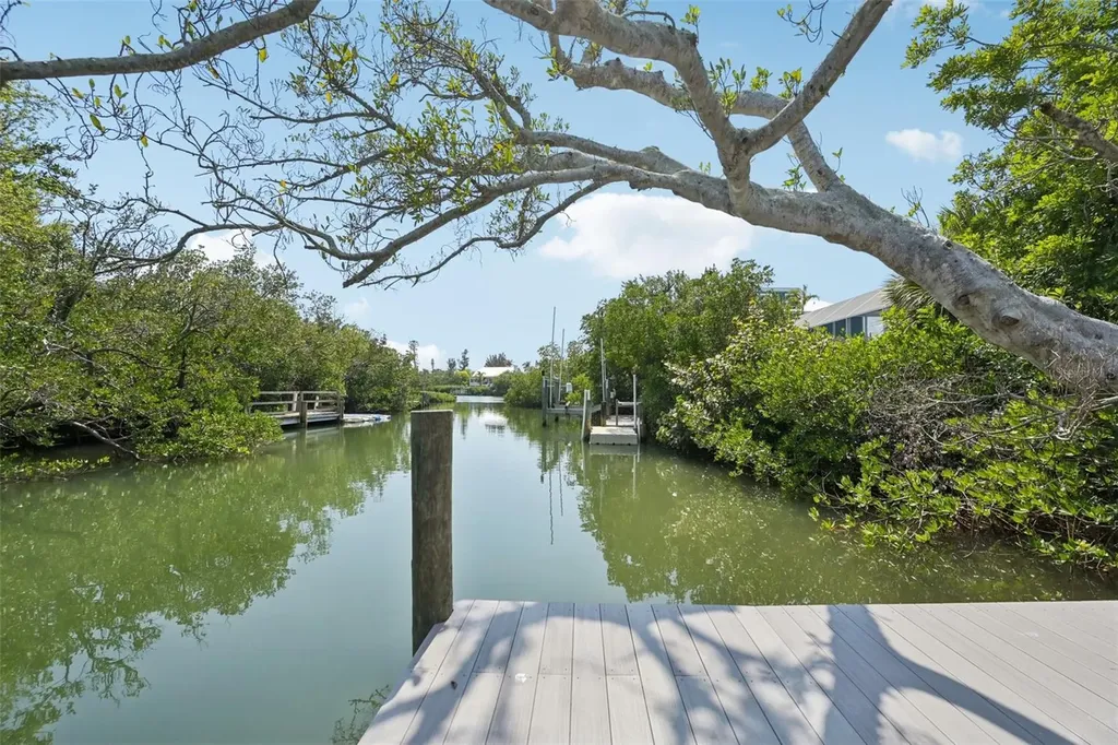 108 Pelican Drive Anna Maria FL 34216