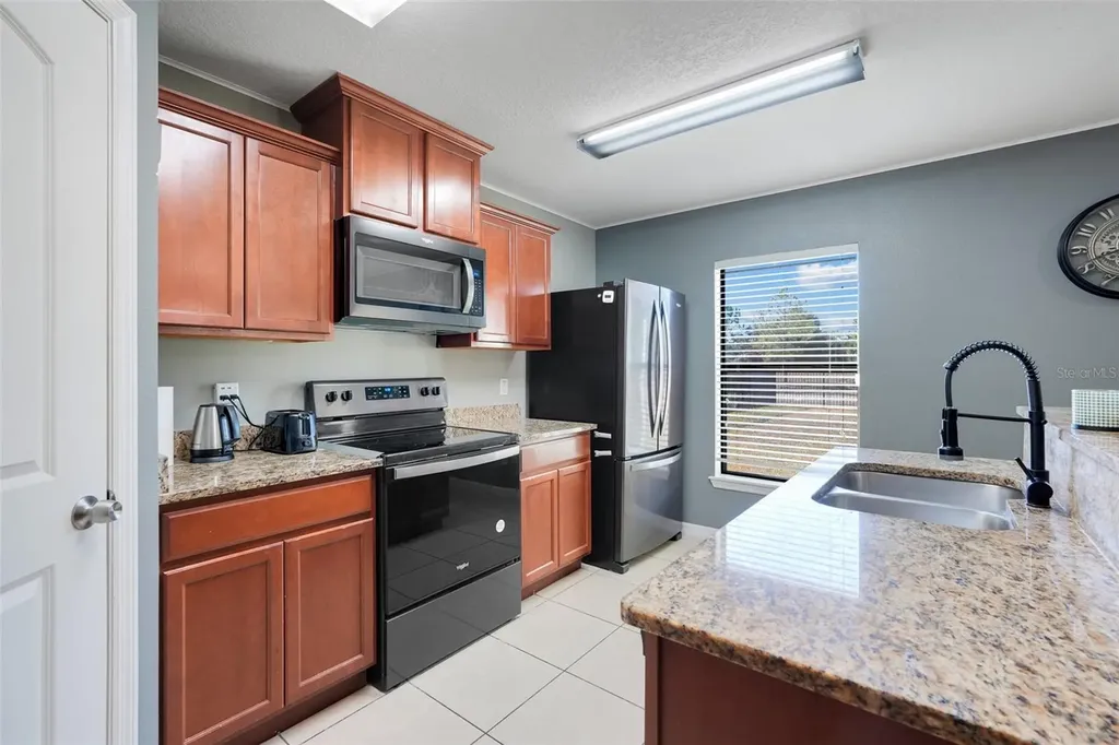 5660 Elsinore Way Lakeland FL 33805