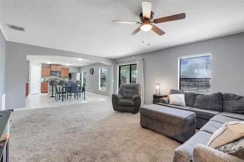 5660 Elsinore Way Lakeland FL 33805