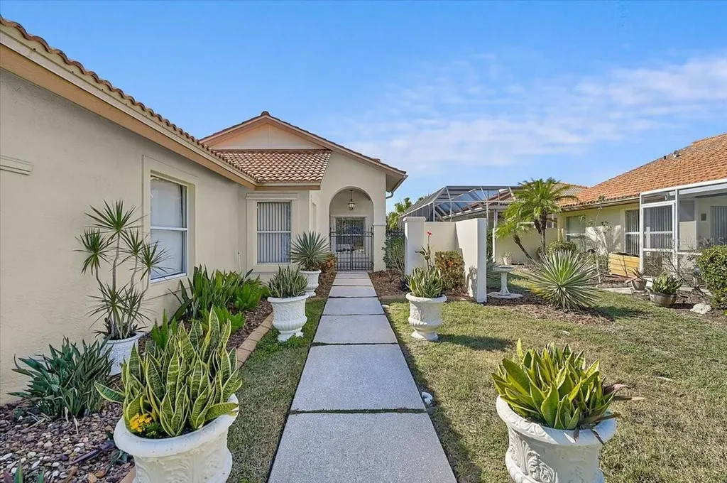 4640 Peridia Boulevard E Bradenton FL 34203
