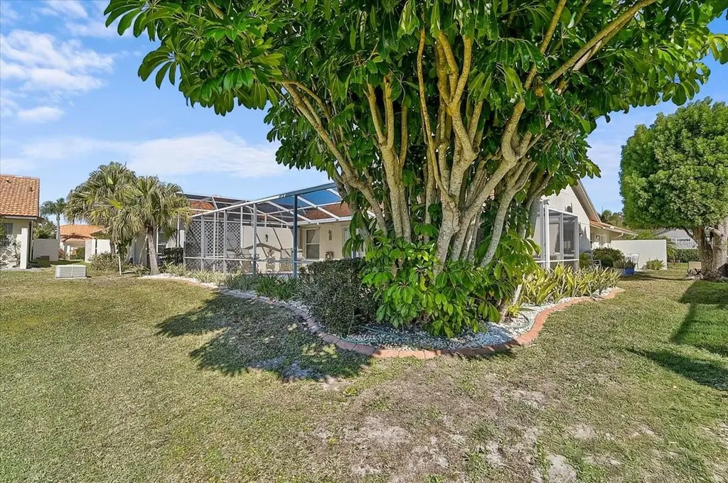 4640 Peridia Boulevard E Bradenton FL 34203