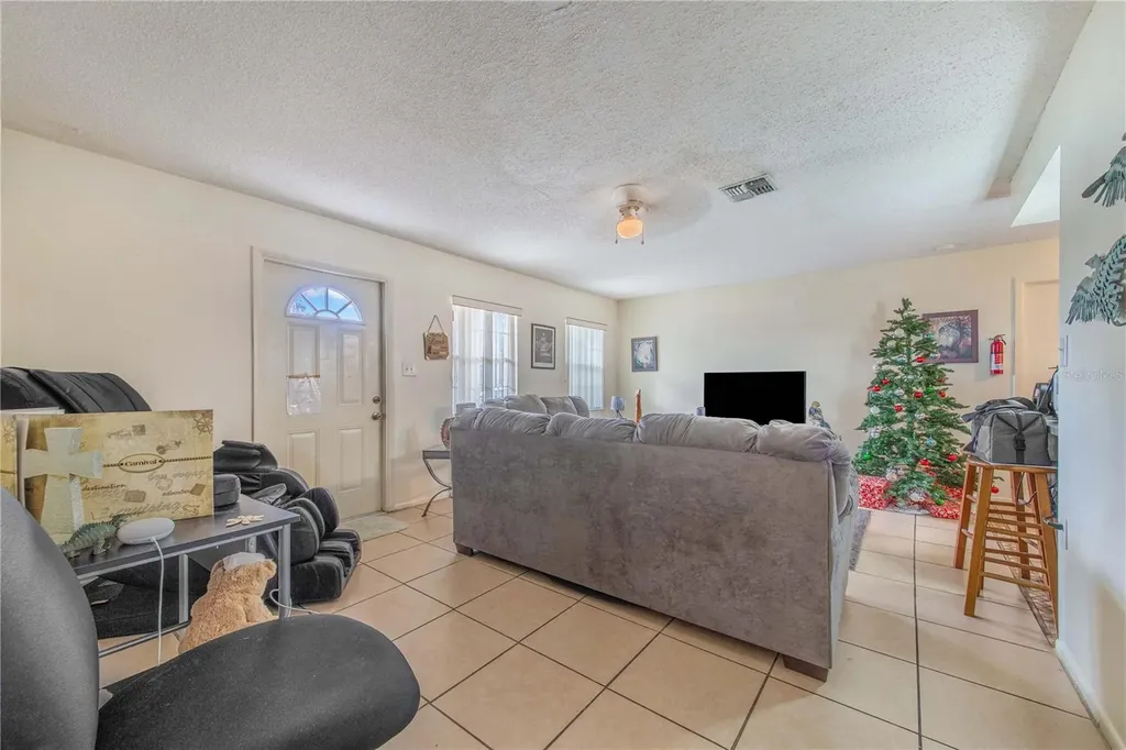 666 Florida Parkway Kissimmee FL 34743