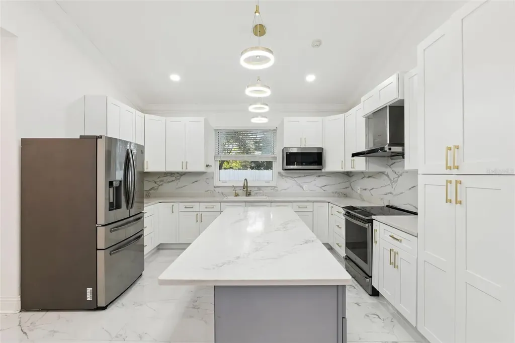 20 Rewis Street Ocoee FL 34761
