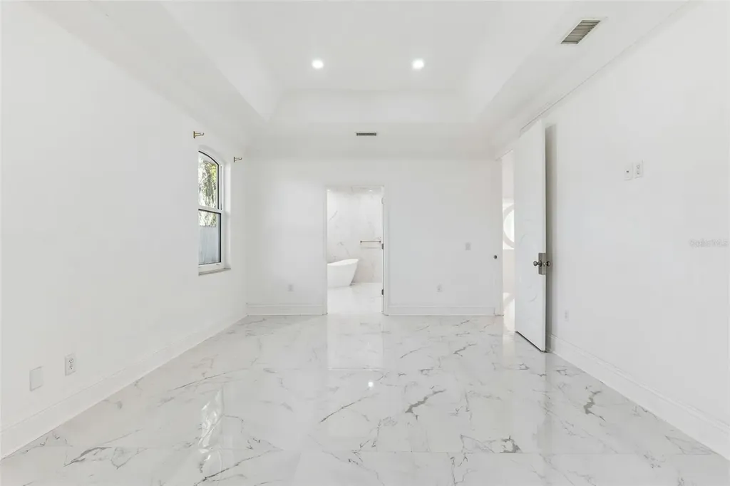 20 Rewis Street Ocoee FL 34761