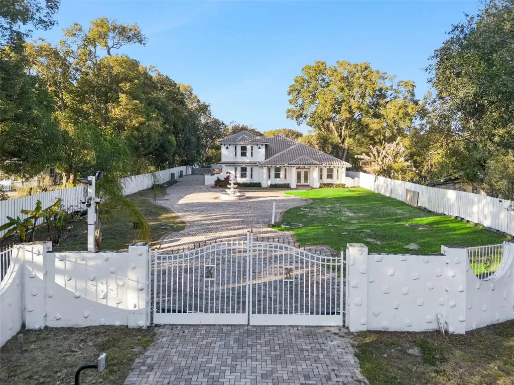 20 Rewis Street Ocoee FL 34761