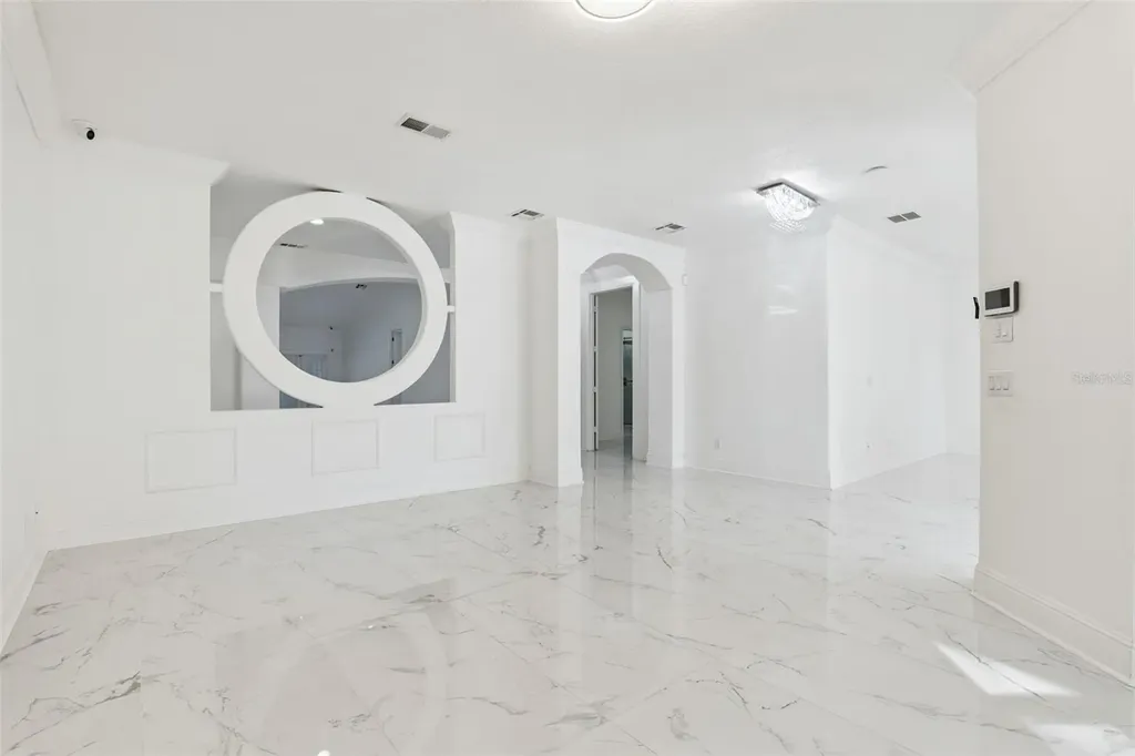 20 Rewis Street Ocoee FL 34761
