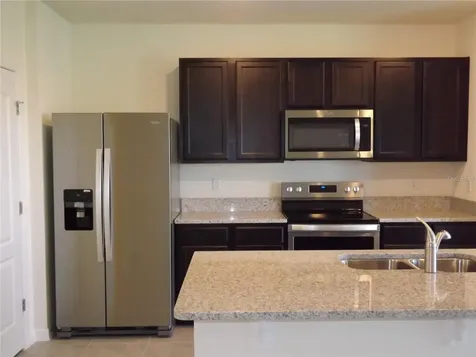 518 Noble Avenue Davenport FL 33837