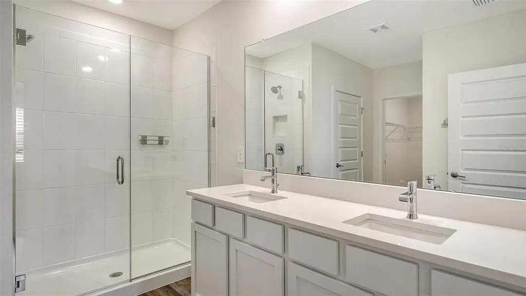17119 Barnwood Place Lakewood Ranch FL 34211