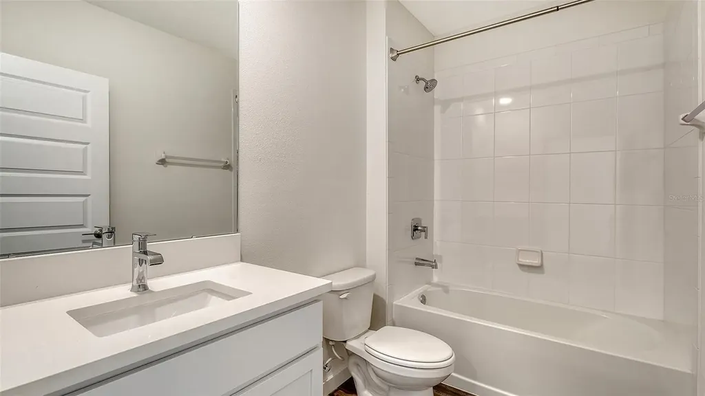 17119 Barnwood Place Lakewood Ranch FL 34211