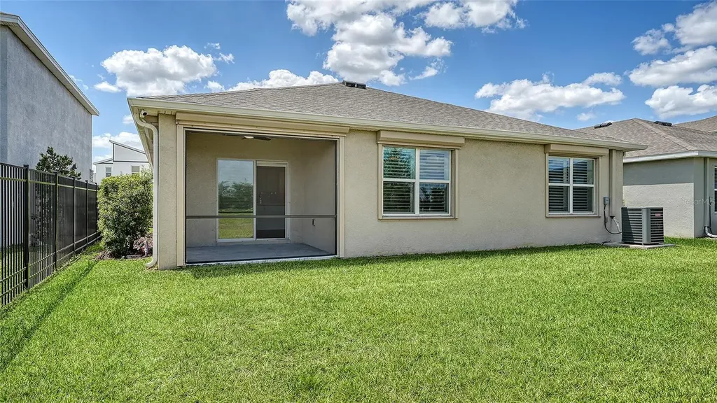 17119 Barnwood Place Lakewood Ranch FL 34211