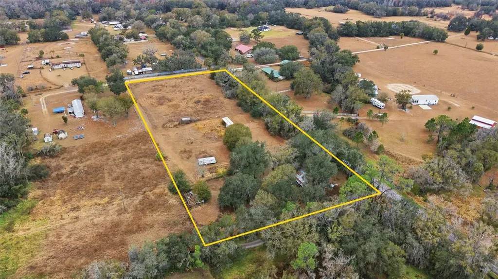 1823 Welcome Road Lithia FL 33547