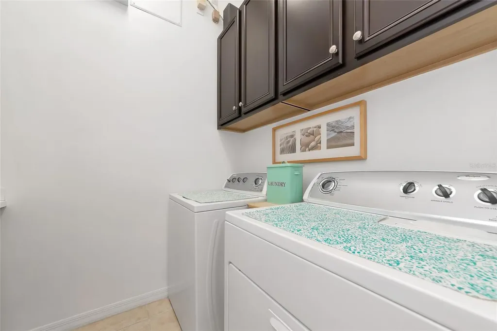 1484 Dorgali Drive Sarasota FL 34238