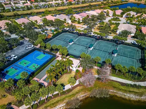 1484 Dorgali Drive Sarasota FL 34238