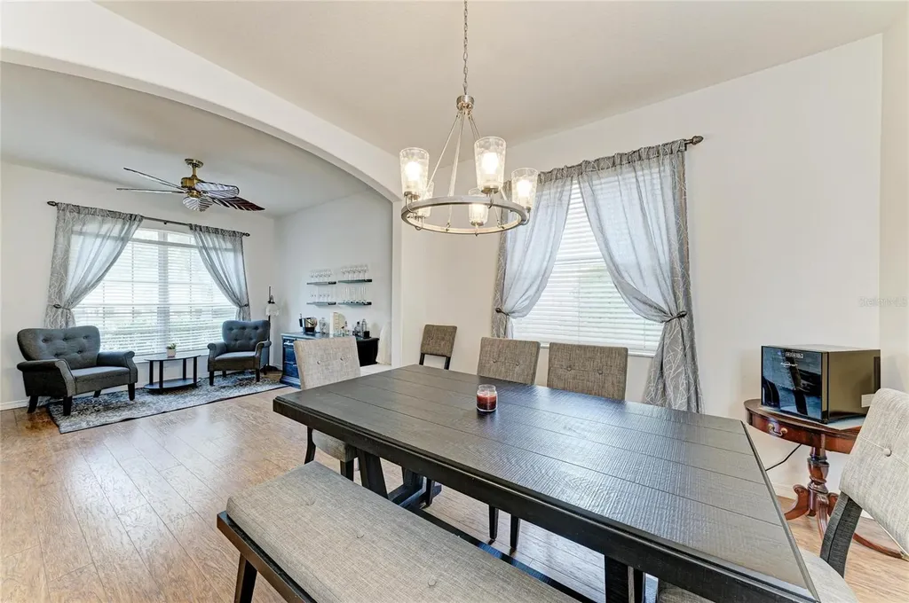 835 Cedarcrest Court Sarasota FL 34232