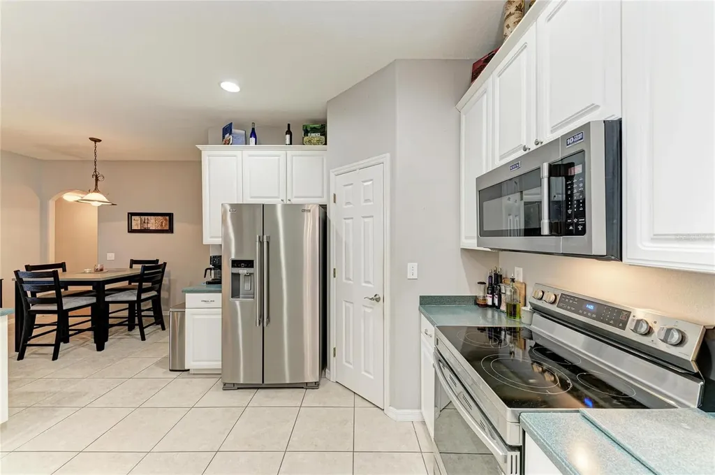 835 Cedarcrest Court Sarasota FL 34232