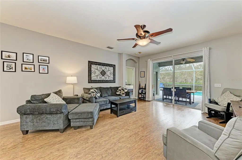 835 Cedarcrest Court Sarasota FL 34232