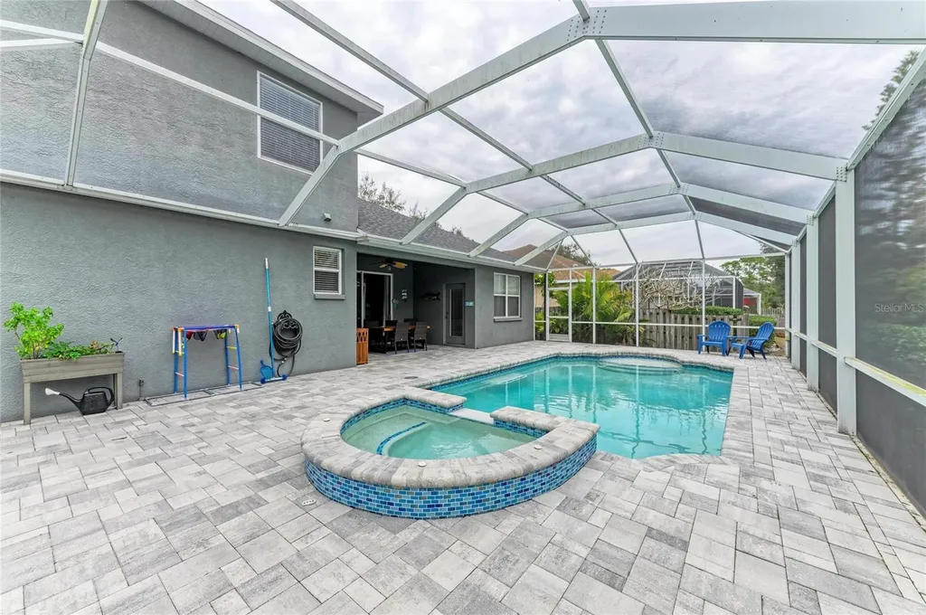 835 Cedarcrest Court Sarasota FL 34232