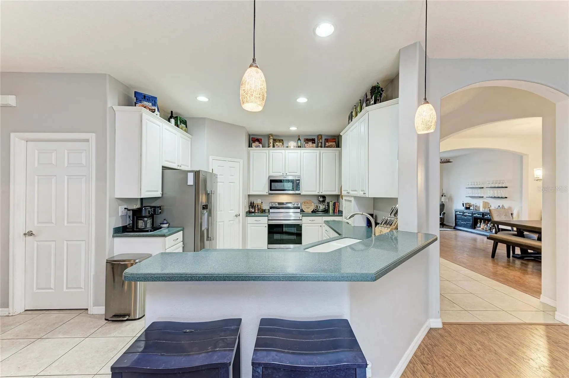 835 Cedarcrest Court Sarasota FL 34232