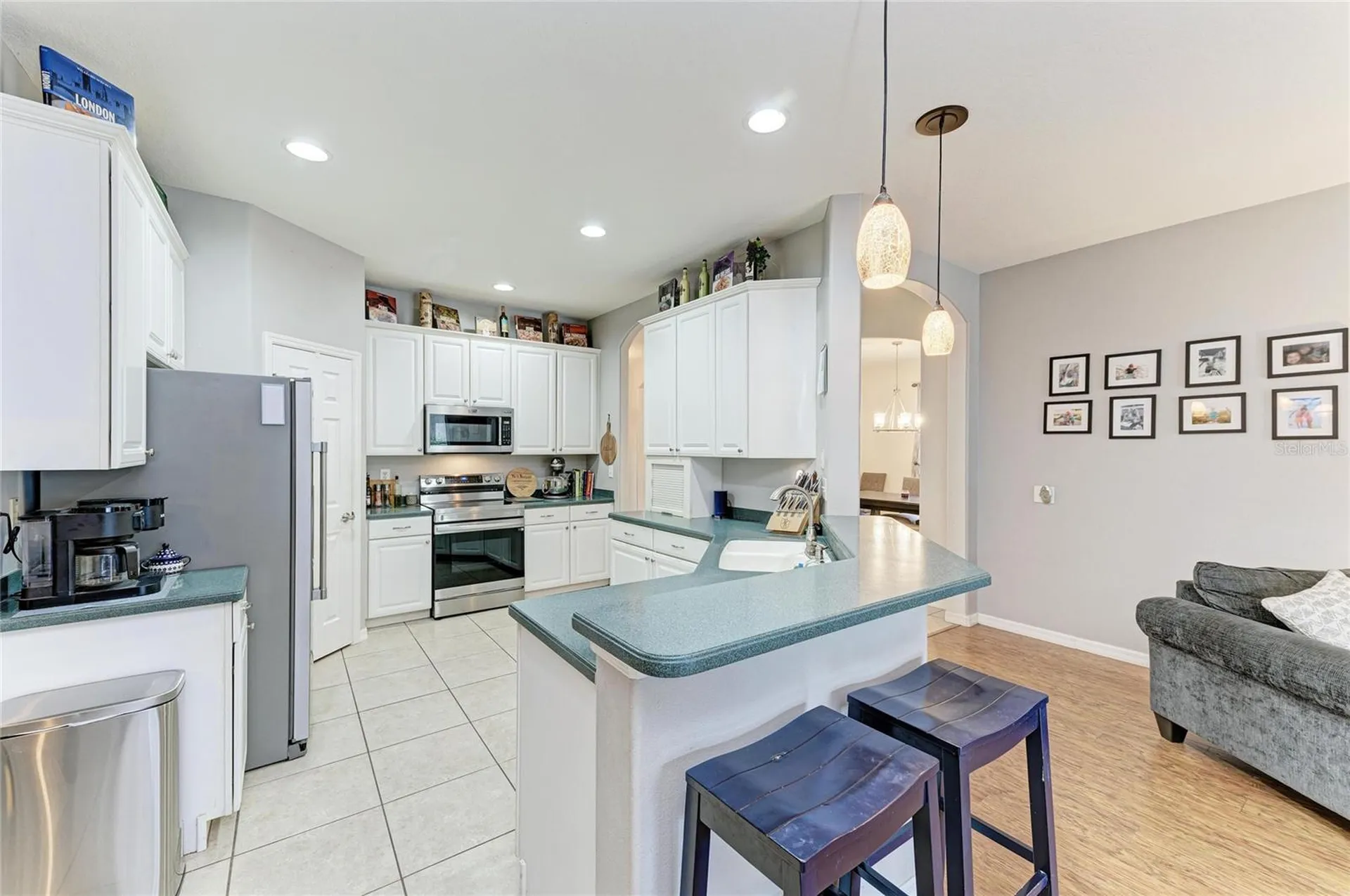 835 Cedarcrest Court Sarasota FL 34232