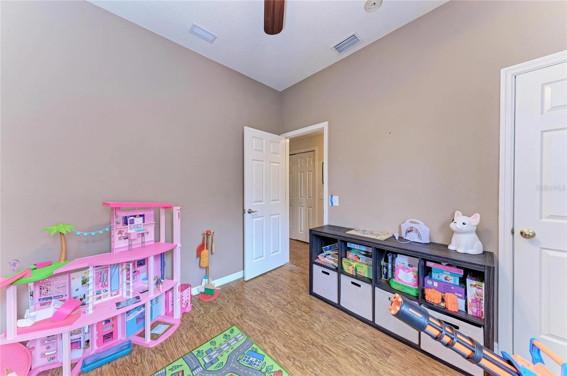 835 Cedarcrest Court Sarasota FL 34232