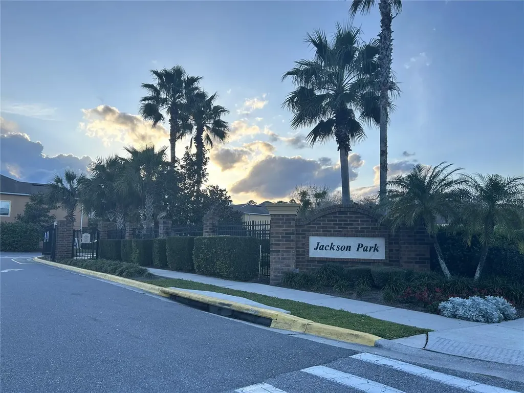 10813 Corsican Street Orlando FL 32824