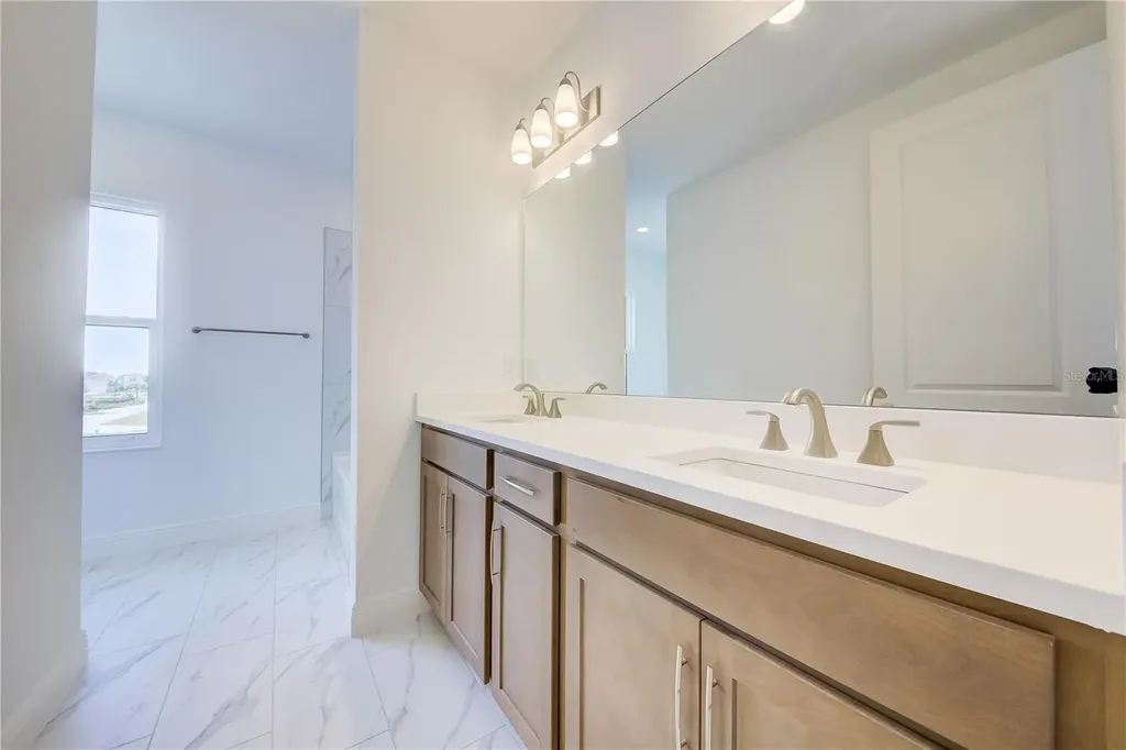 130 Bragg Lane Lakewood Ranch FL 34240